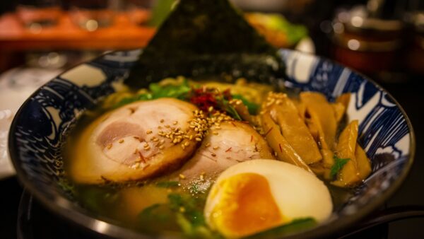 ラーメンは本当に太る？カロリーと太りにくい食べ方を徹底解説！